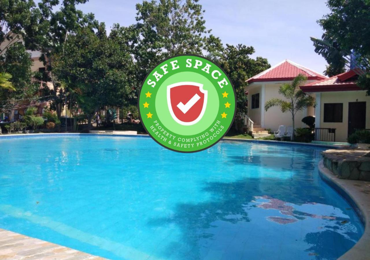 Hotel Reddoorz Premium @ Napaling Point Tangnan Esterno foto